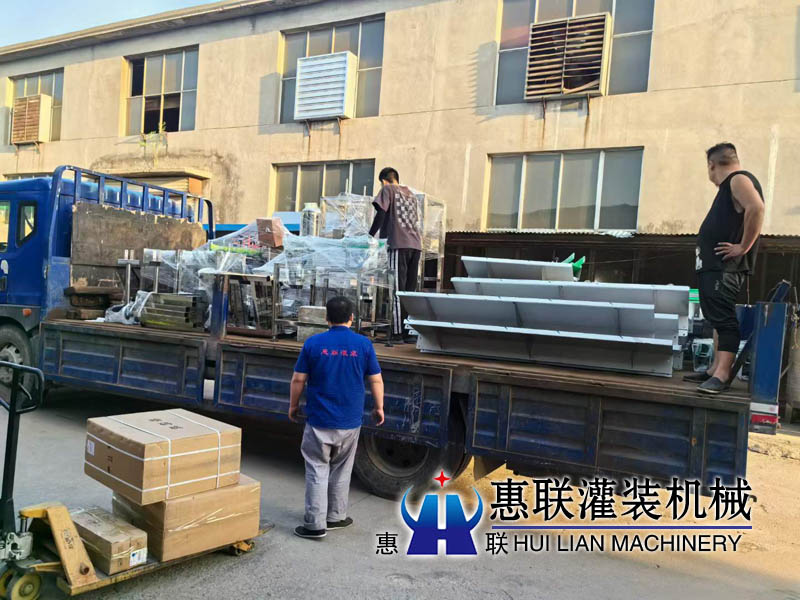 蘇州洗瓶機生產線發走