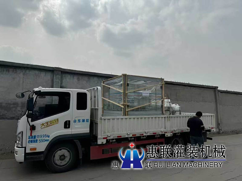 廣口瓶全自動沖瓶機發往安徽